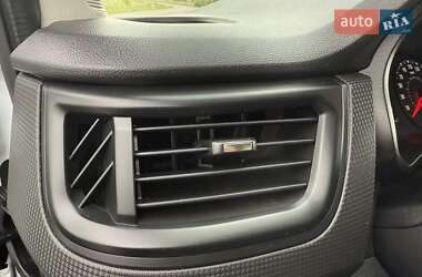 Вантажний фургон Renault Trafic 2024 в 