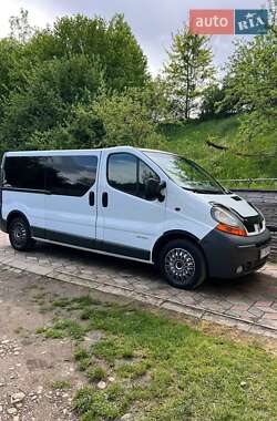 Мінівен Renault Trafic 2006 в 