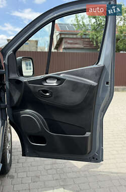 Грузовой фургон Renault Trafic 2020 в 