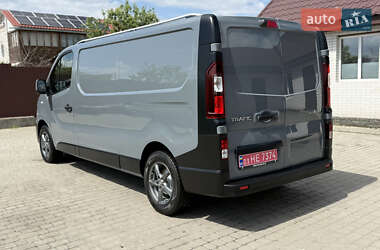 Грузовой фургон Renault Trafic 2020 в 