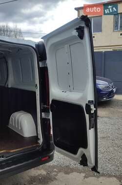 Грузовой фургон Renault Trafic 2021 в 