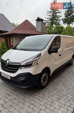 Вантажний фургон Renault Trafic 2020 в Таращі