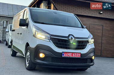 Грузовой фургон Renault Trafic 2020 в 