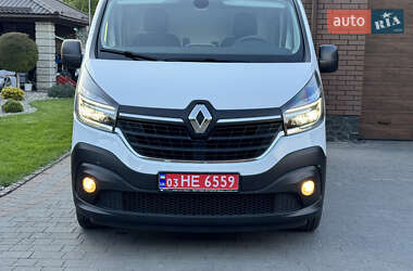 Грузовой фургон Renault Trafic 2020 в 