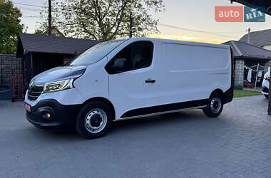 Грузовой фургон Renault Trafic 2020 в 