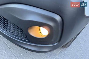 Грузовой фургон Renault Trafic 2020 в 