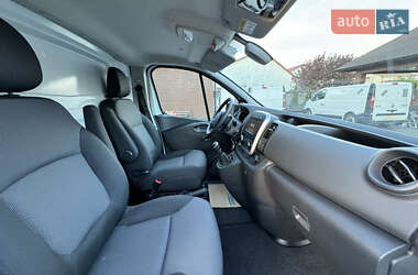 Грузовой фургон Renault Trafic 2020 в 