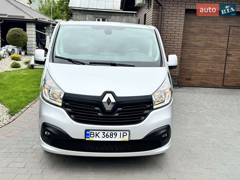 Минивэн Renault Trafic 2018 в Дубно