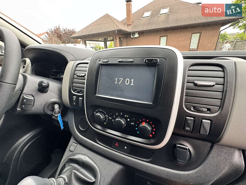 Минивэн Renault Trafic 2018 в Дубно