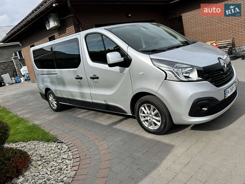 Минивэн Renault Trafic 2018 в Дубно