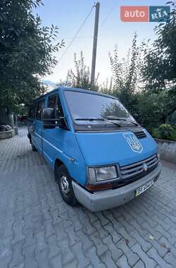 Минивэн Renault Trafic 1995 в 
