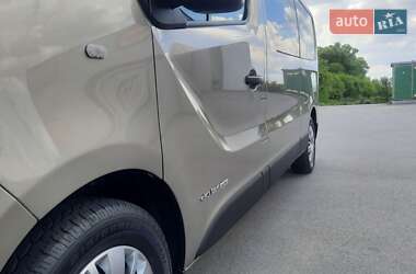 Мінівен Renault Trafic 2017 в 
