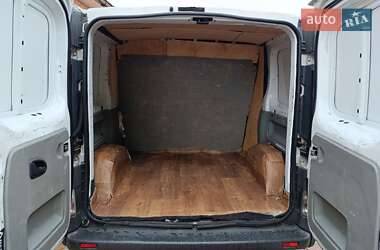 Грузопассажирский фургон Renault Trafic 2006 в 