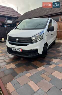 Грузовой фургон Renault Trafic 2018 в Брошневе-Осаде