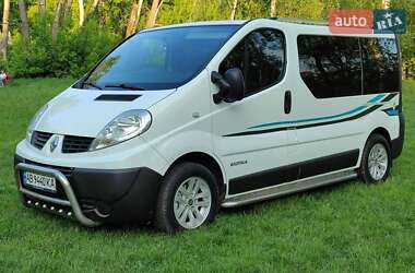 Минивэн Renault Trafic 2010 в 