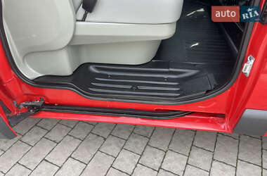Грузовой фургон Renault Trafic 2014 в 