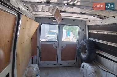 Грузовой фургон Renault Trafic 1990 в 