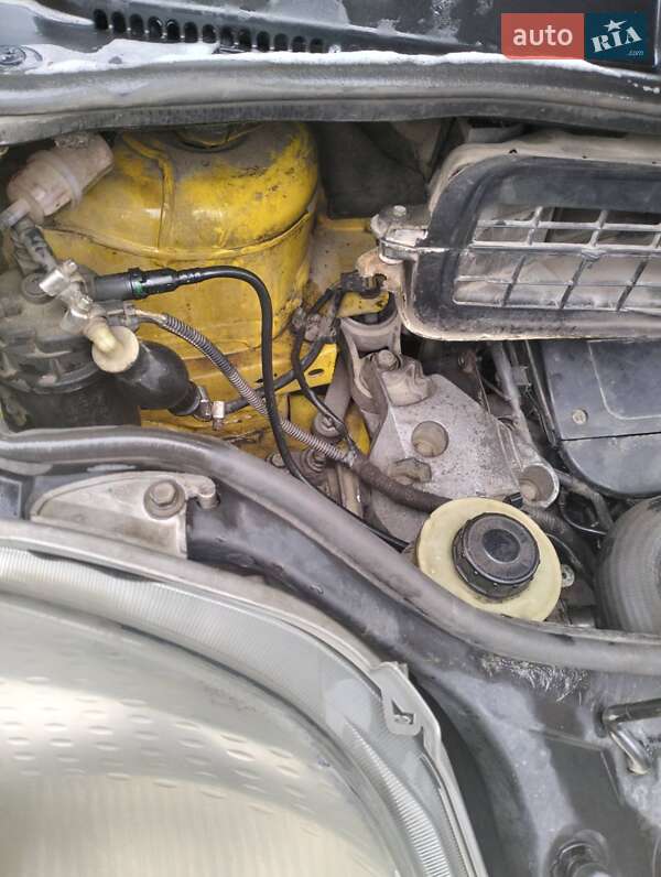 Грузовой фургон Renault Trafic 2003 в Хмельницком фото 12 Грузовой фургон Renault Trafic 2003 в Хмельницком