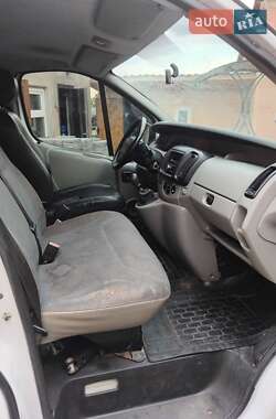 Грузовой фургон Renault Trafic 2005 в 