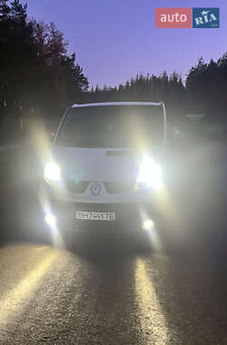 Мінівен Renault Trafic 2010 в 