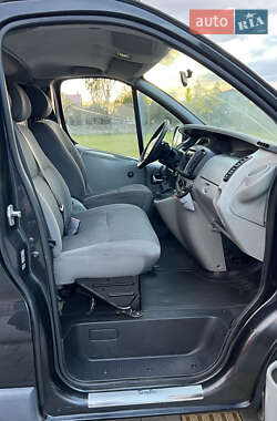 Минивэн Renault Trafic 2007 в 