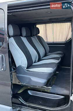 Минивэн Renault Trafic 2007 в 