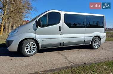 Мінівен Renault Trafic 2013 в 