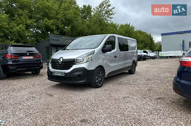 Минивэн Renault Trafic 2016 в Ровно