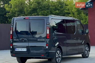 Минивэн Renault Trafic 2022 в 