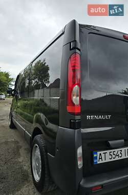 Минивэн Renault Trafic 2007 в 