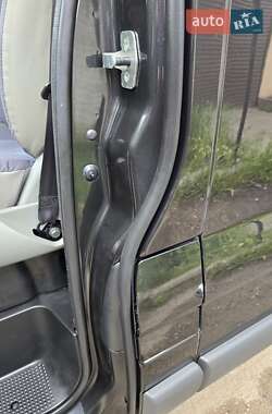 Минивэн Renault Trafic 2007 в 