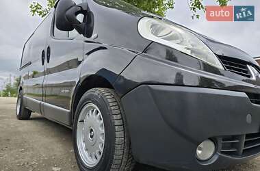 Минивэн Renault Trafic 2007 в 