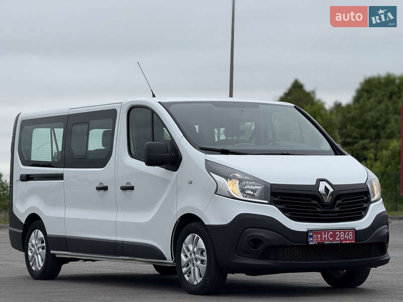 Мінівен Renault Trafic 2015 в Радивиліві
