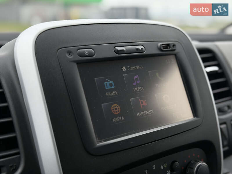 Мінівен Renault Trafic 2015 в Радивиліві