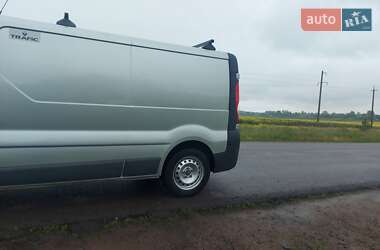 Грузовой фургон Renault Trafic 2013 в 
