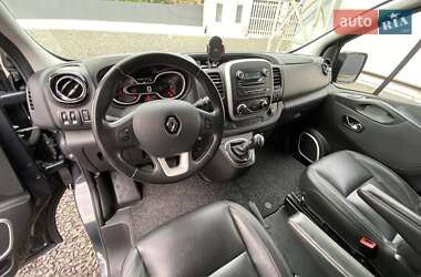 Минивэн Renault Trafic 2018 в 