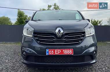Минивэн Renault Trafic 2018 в 