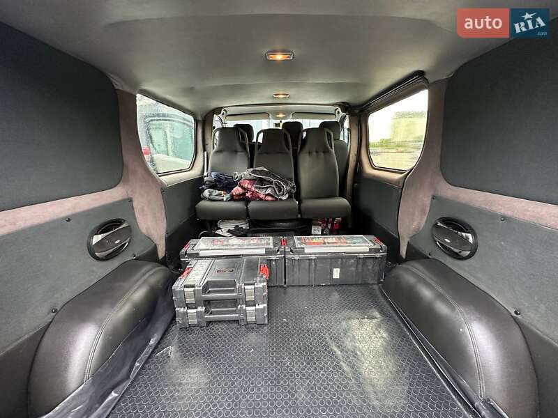 Минивэн Renault Trafic 2007 в Стрые