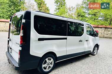 Мінівен Renault Trafic 2016 в 