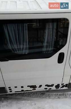 Минивэн Renault Trafic 2005 в 