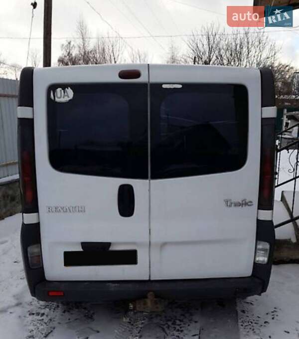 Минивэн Renault Trafic 2005 в Полонном