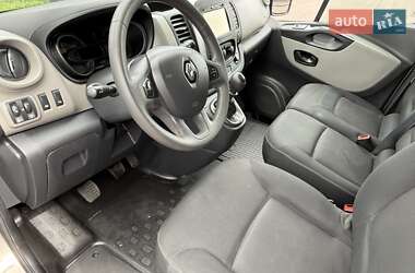Мінівен Renault Trafic 2015 в 