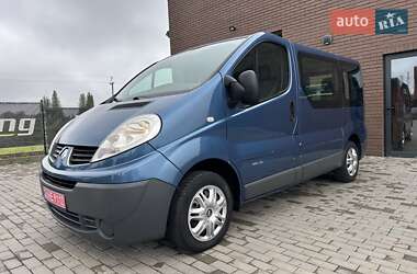 Минивэн Renault Trafic 2011 в Луцке