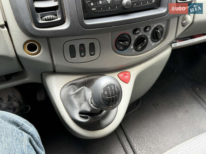 Вантажний фургон Renault Trafic 2012 в Києві