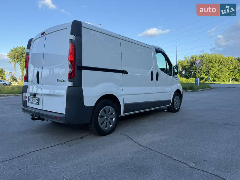 Вантажний фургон Renault Trafic 2012 в Старокостянтинові