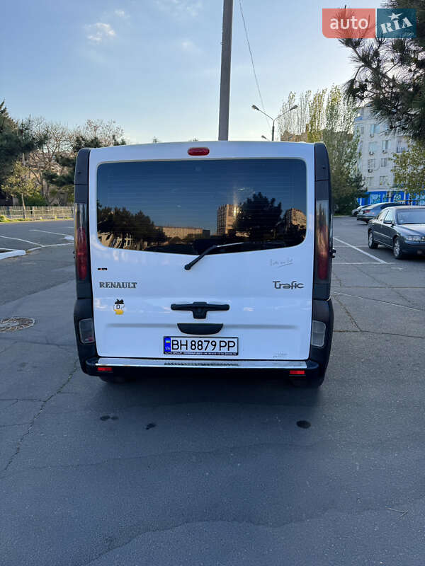 Мінівен Renault Trafic 2002 в Одесі