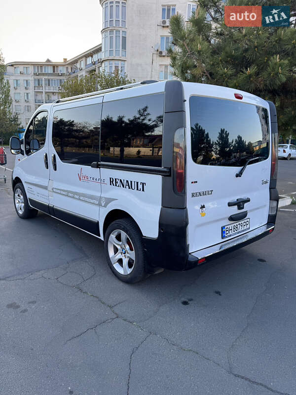 Мінівен Renault Trafic 2002 в Одесі