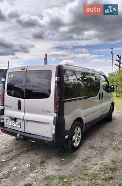 Минивэн Renault Trafic 2003 в Шептицькому
