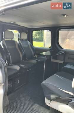 Минивэн Renault Trafic 2003 в 
