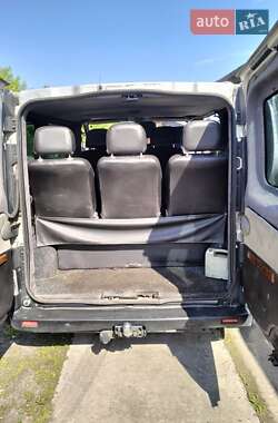 Минивэн Renault Trafic 2003 в 